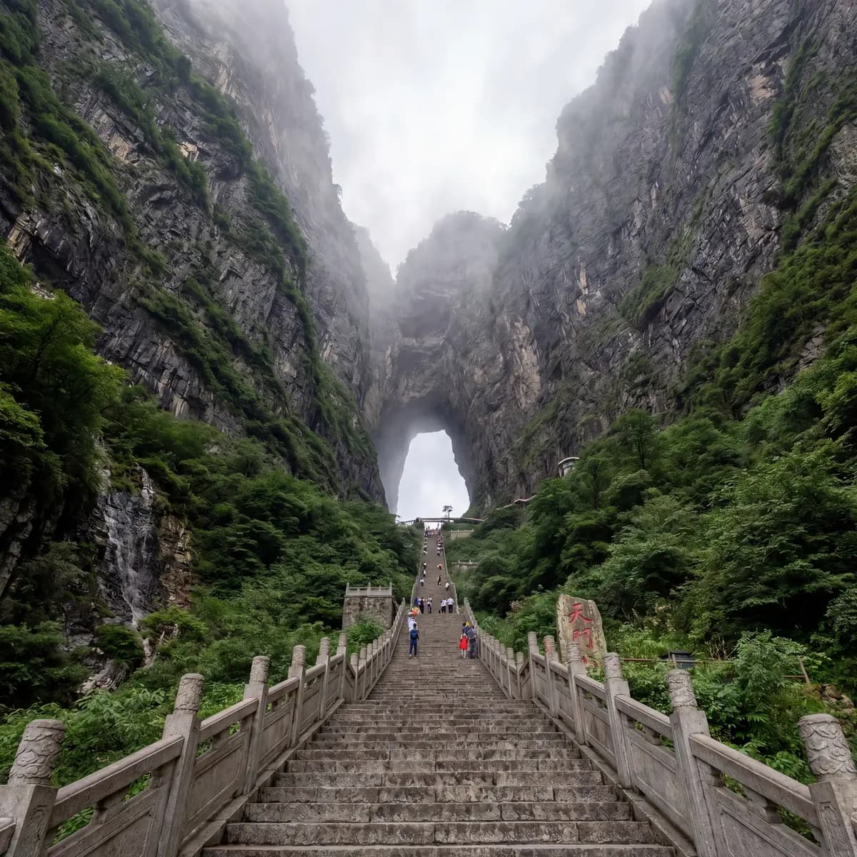Rainy February Morning in Changsha: The "Mole Mode" Guide to Indoor Heat